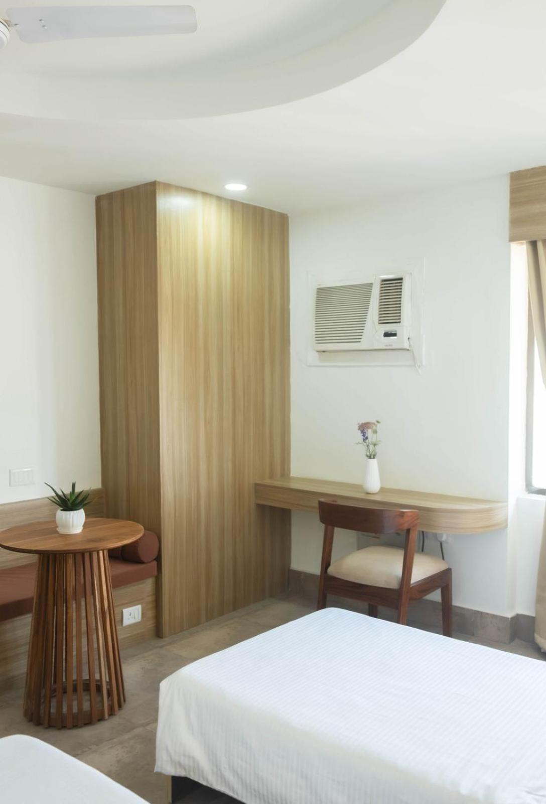 Hotel Lake Shilloi Dimāpur Eksteriør bilde