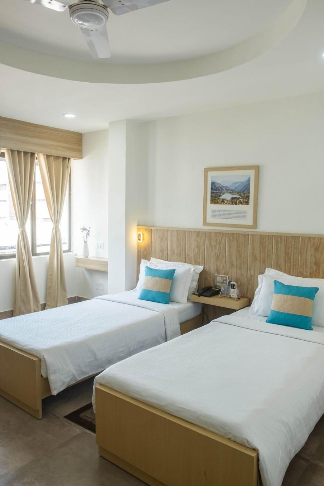 Hotel Lake Shilloi Dimāpur Eksteriør bilde